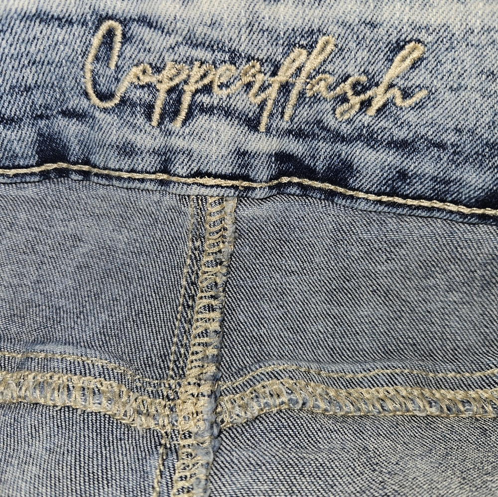 Copper Flash Womans Mid Rise Jean Shorts Size 16 - Picture 11 of 15